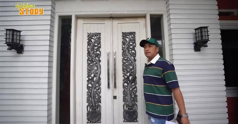 Youtube.com/deHakims Story